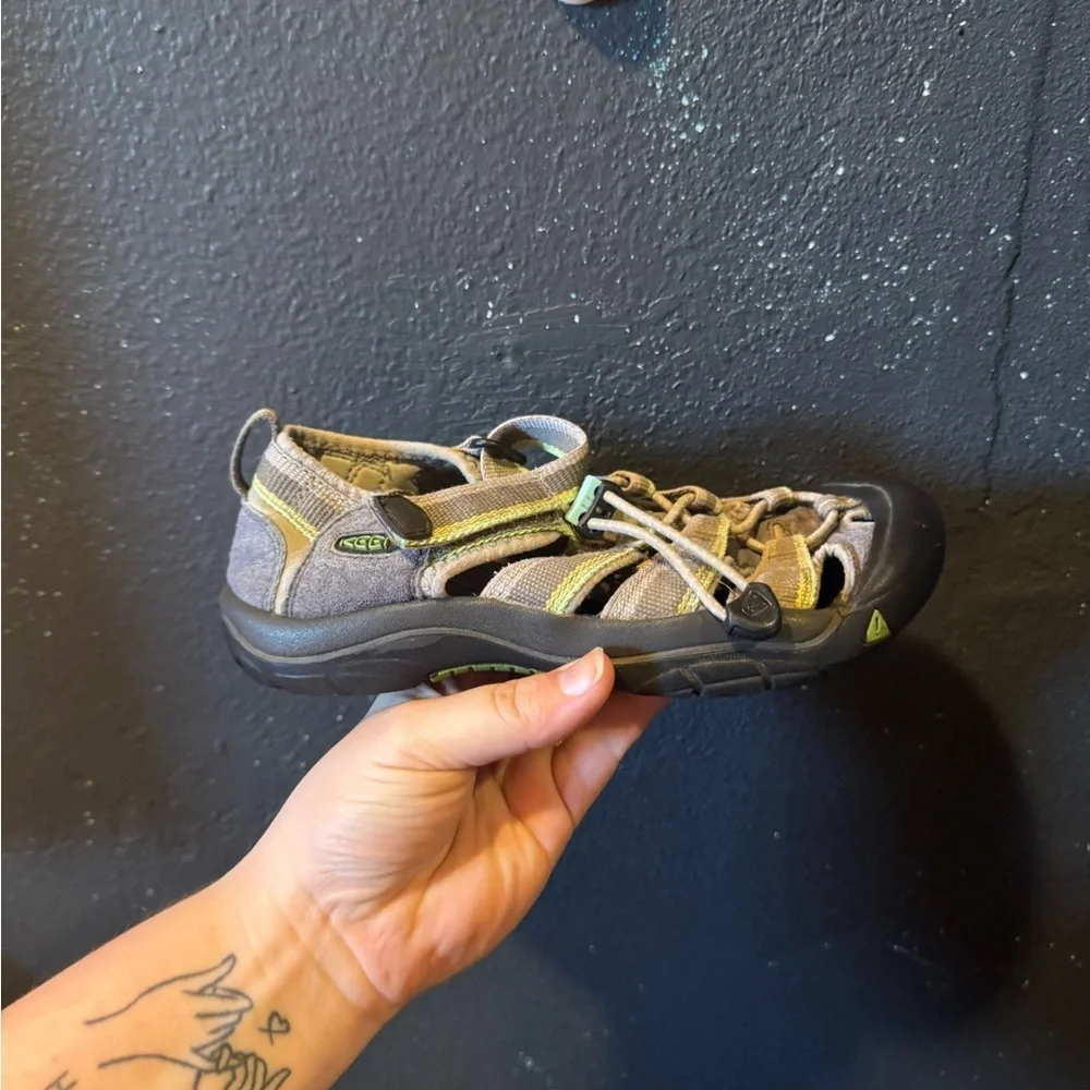 Kids Keen Outdoor Waterproof Adventure Sandals - Gray, Green and Black